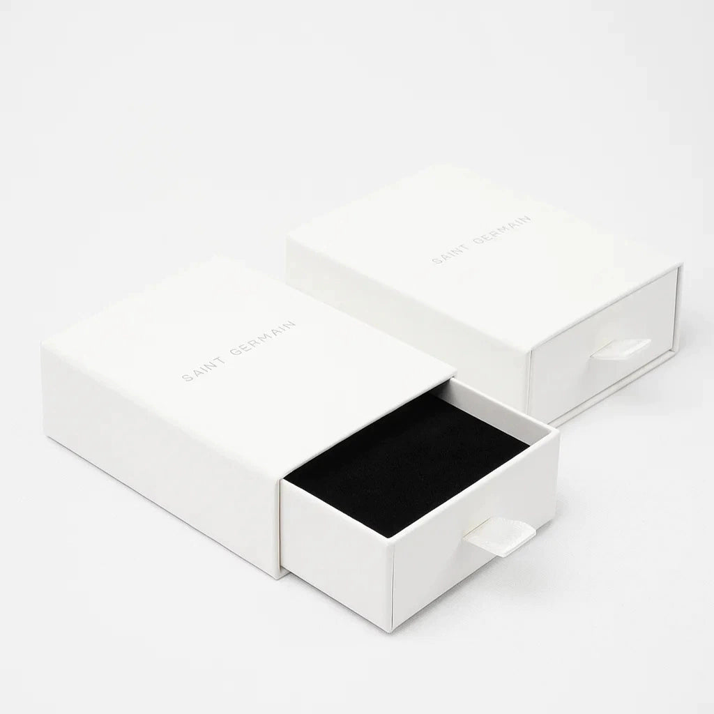 Pulsera Femenina MontreClaire® Dorada con Tres Medallas montreclaire