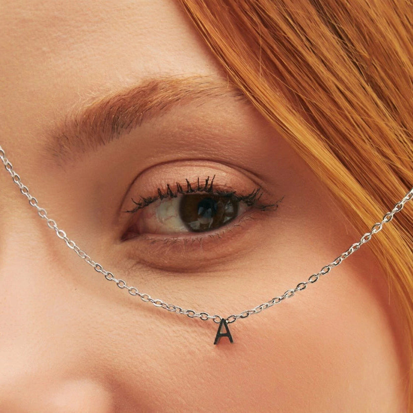 Colar Letra Inicial Prata MontreClaire